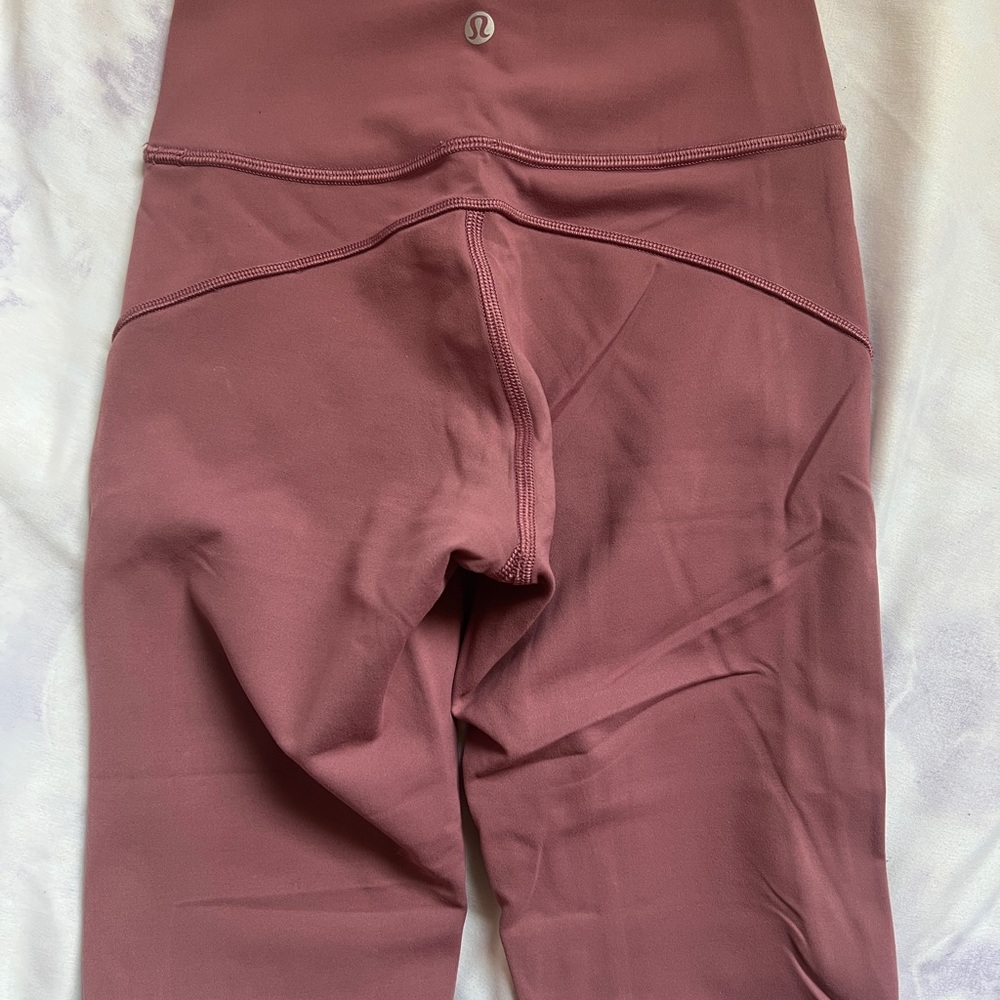 Lululemon In Movements 25” - Picture 4 of 5